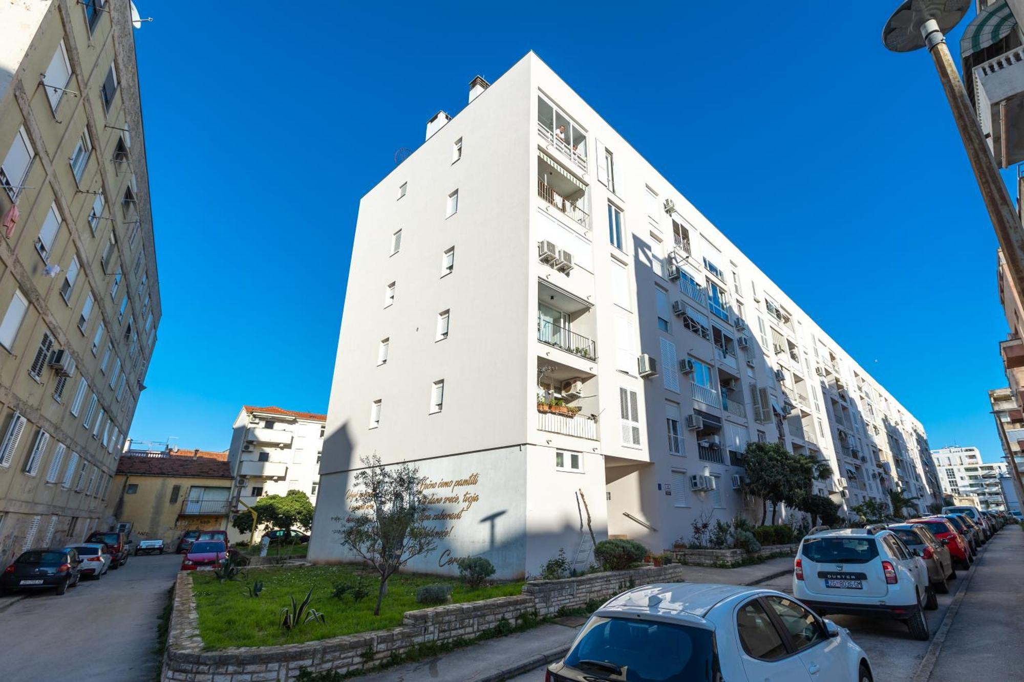 Deluxe Apartment Near The Bridge 扎达尔 外观 照片