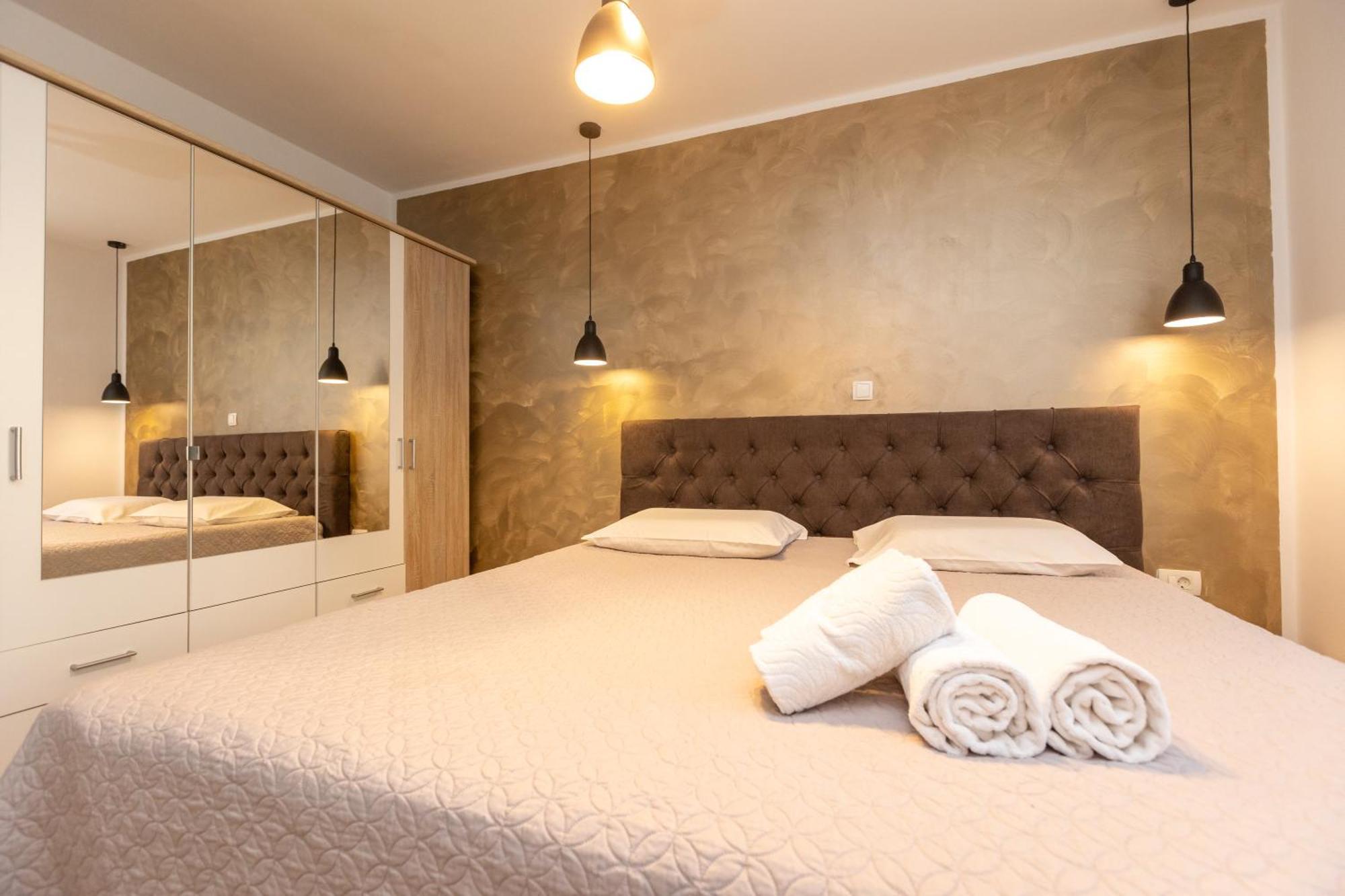 Deluxe Apartment Near The Bridge 扎达尔 外观 照片