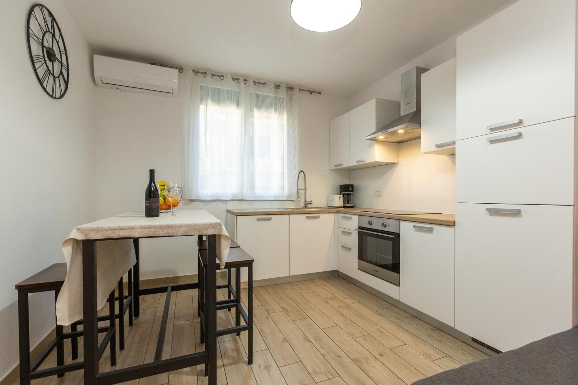 Deluxe Apartment Near The Bridge 扎达尔 外观 照片